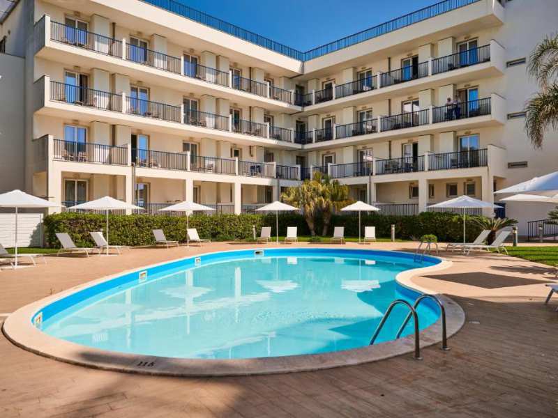 TICHO'S GREENBLU HOTEL